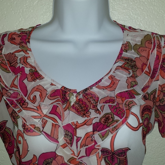 East 5th Women's Blouse - Picture 1 of 8